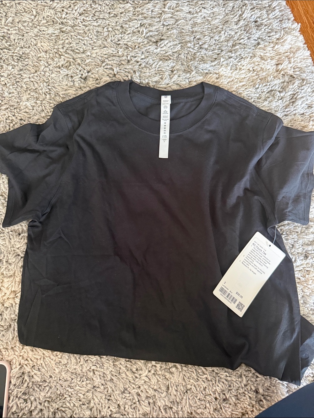 Lululemon Black Short Sleeve Crewneck Tee